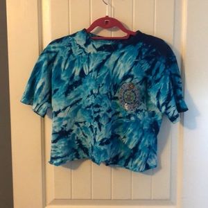 There’s no place like home tie dye cropped tee